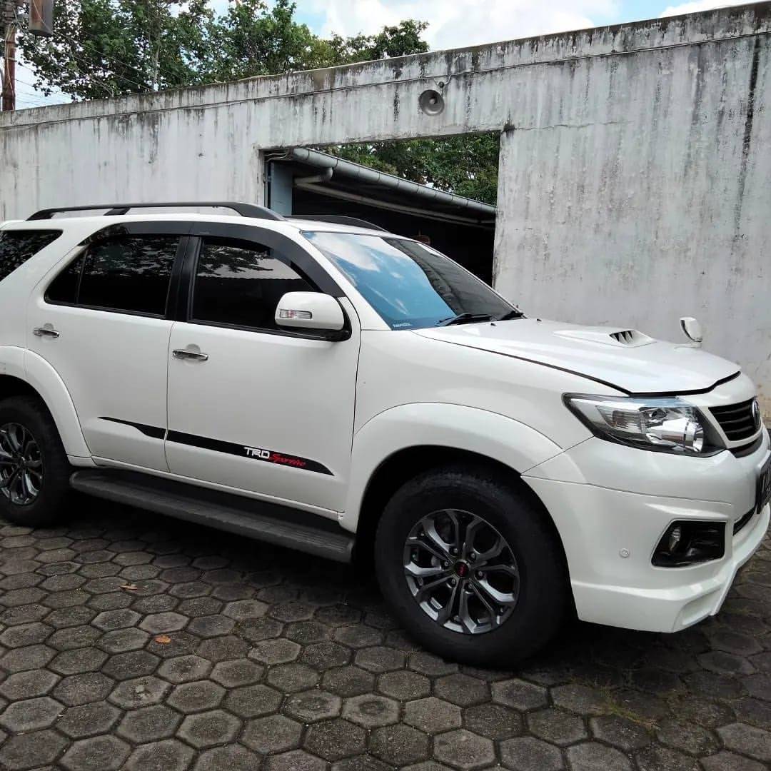 2015 Toyota Fortuner 2015 Toyota Fortuner