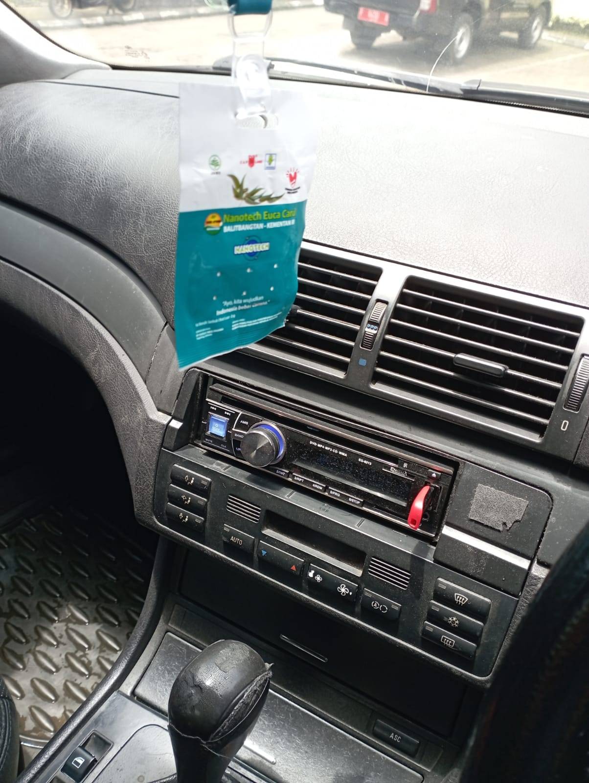 2000 BMW 3 Series Sedan  318iAt 2000 BMW 3 Series Sedan  318iAt