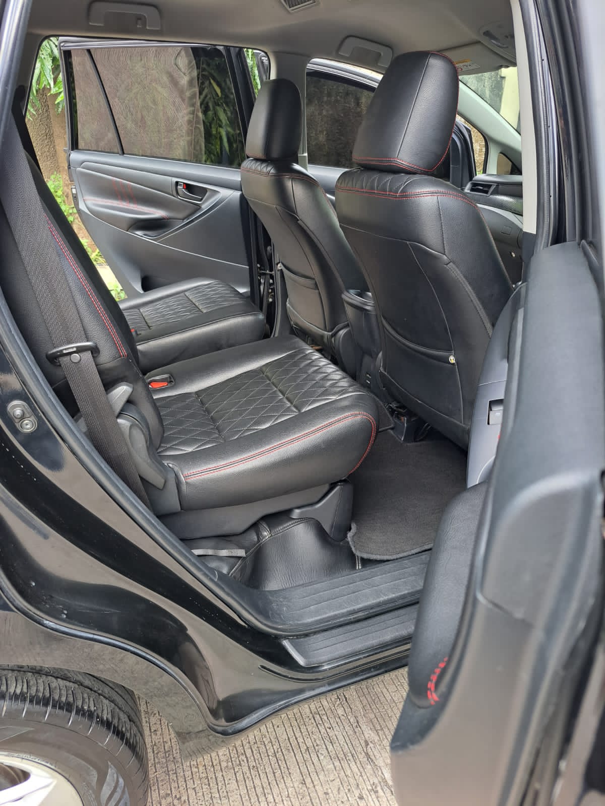 2016 Toyota Kijang Innova 2.0 G AT 2016 Toyota Kijang Innova 2.0 G AT