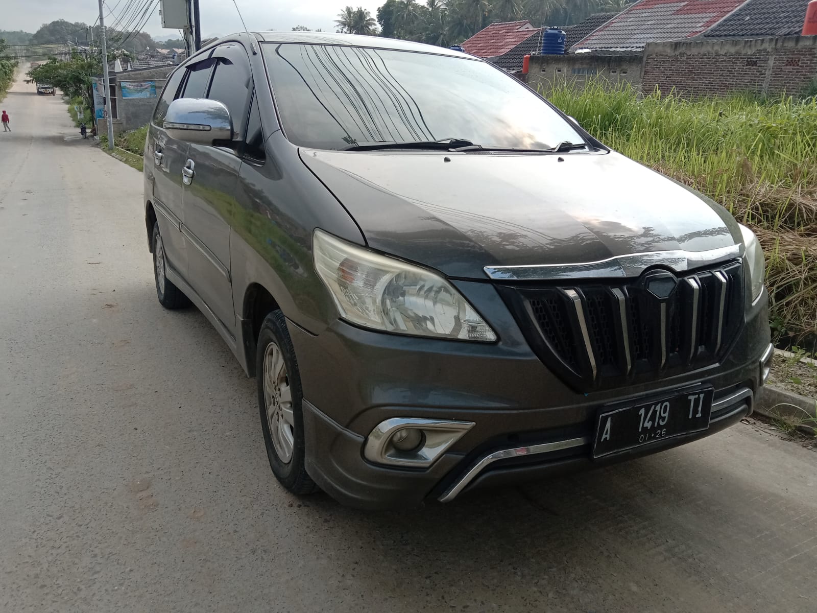 2012 Toyota Kijang Innova 2.0 G AT 2012 Toyota Kijang Innova 2.0 G AT