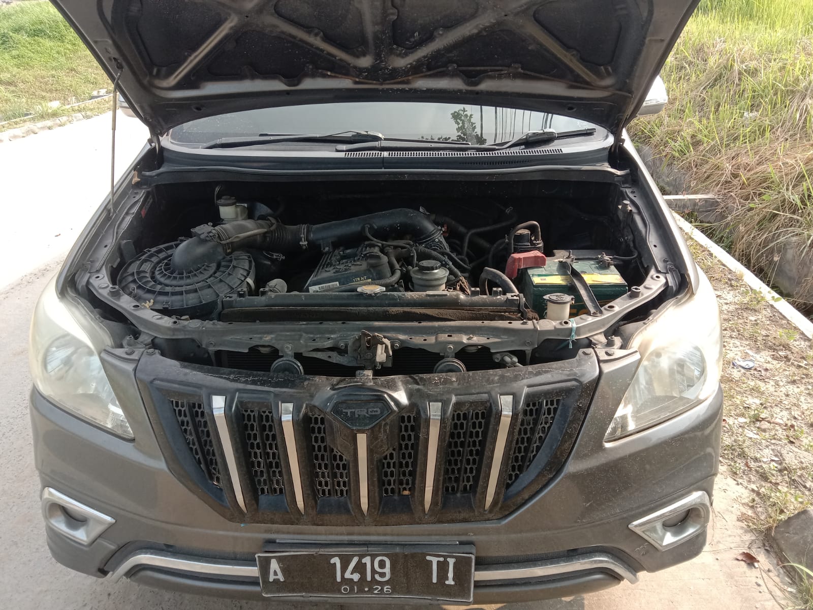 2012 Toyota Kijang Innova 2.0 G AT 2012 Toyota Kijang Innova 2.0 G AT