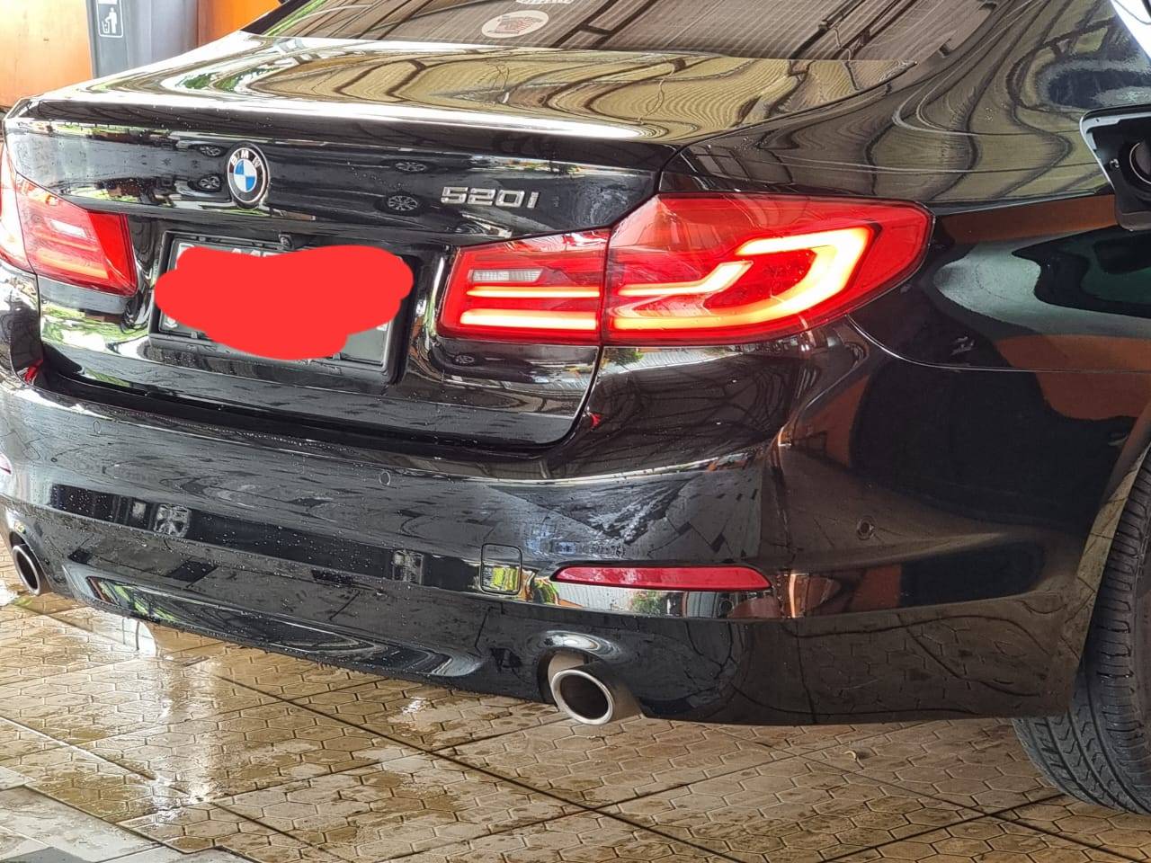Dijual 2019 BMW 5 Series Sedan 520i Luxury 520i Luxury Bekas