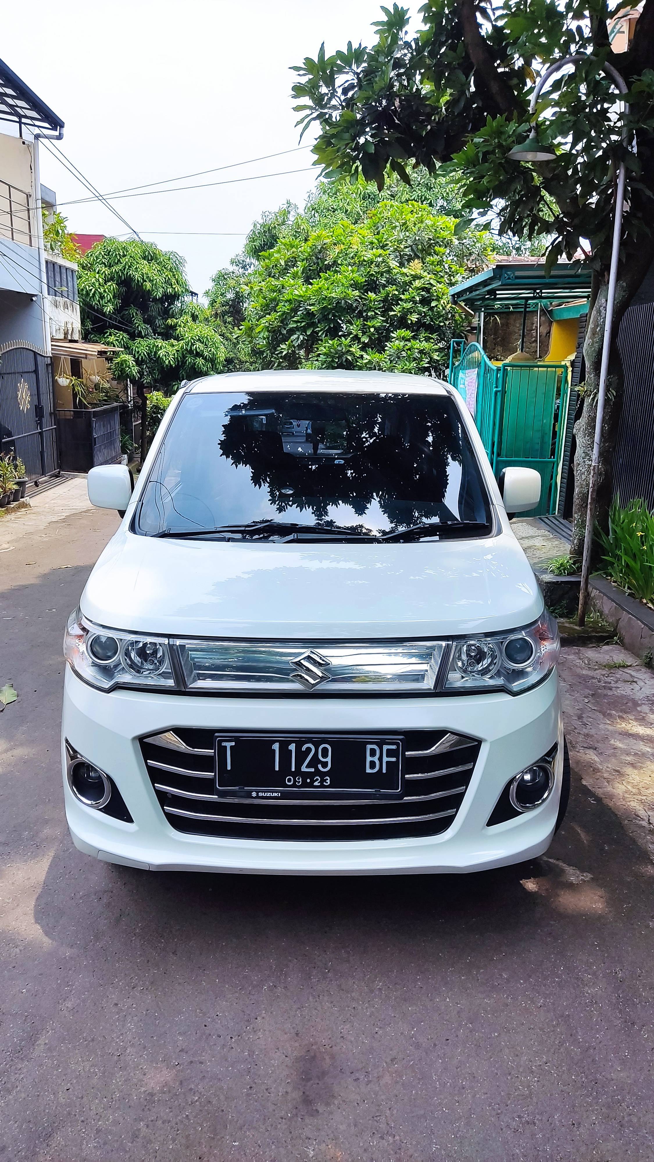 2018 Suzuki Karimun Wagon R GS GS AGS Airbag Bekas 2018 Suzuki Karimun Wagon R GS GS AGS Airbag Bekas