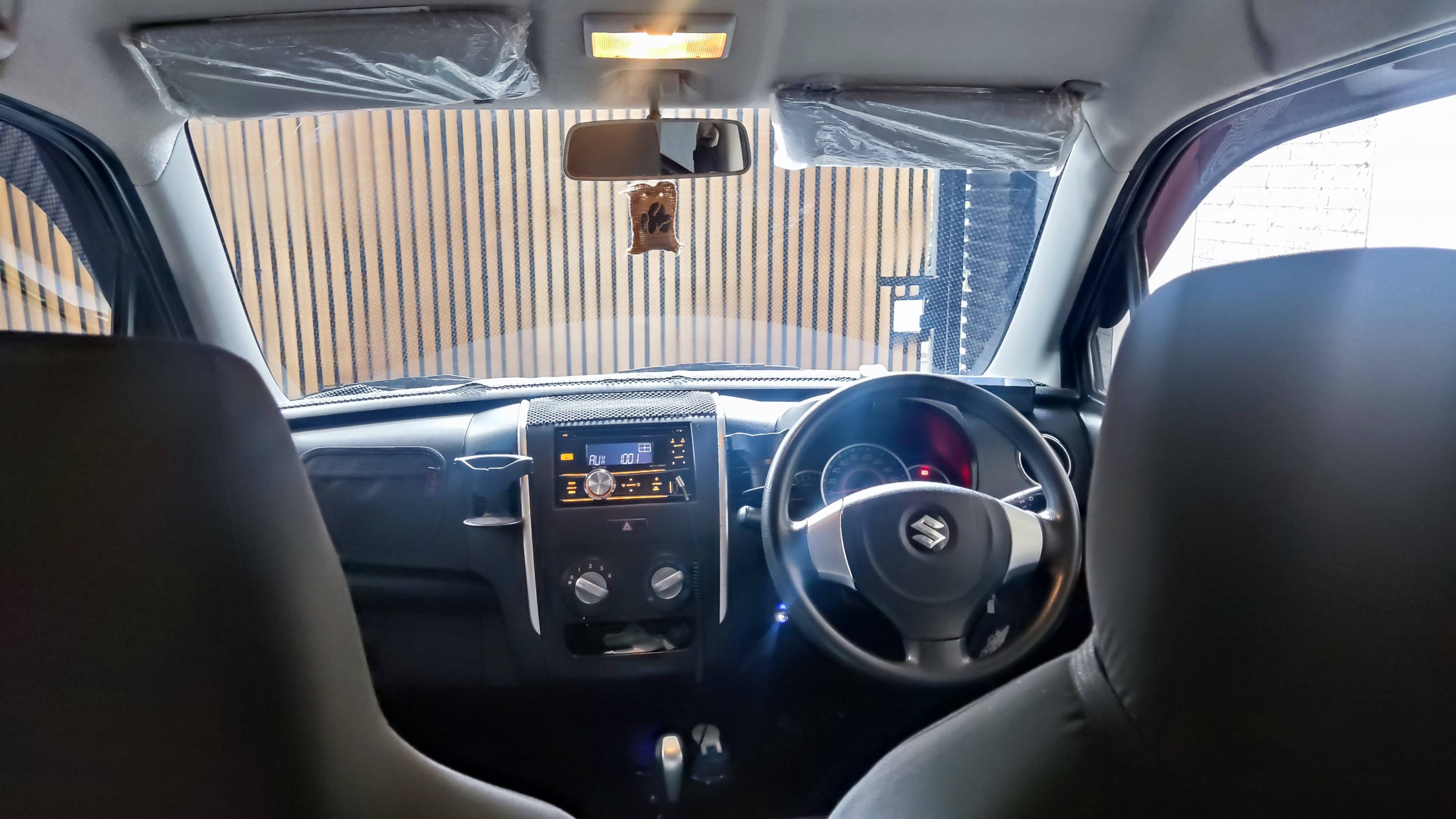 2018 Suzuki Karimun Wagon R GS GS AGS Airbag 2018 Suzuki Karimun Wagon R GS GS AGS Airbag