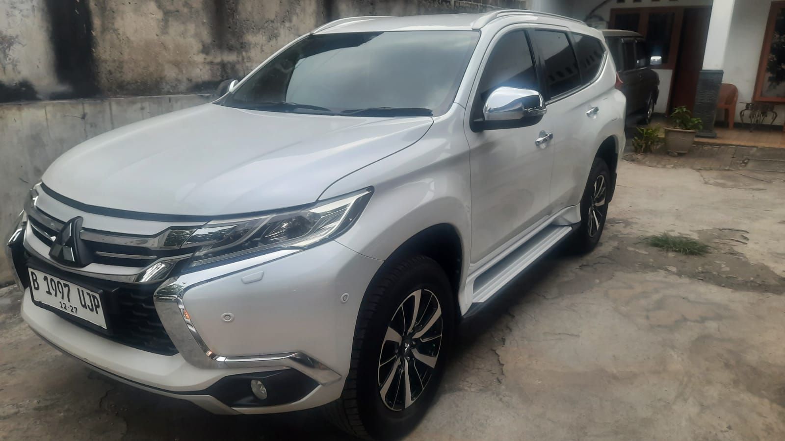 2017 Mitsubishi Pajero Sport  Dakar 4x2 Ultimate 2017 Mitsubishi Pajero Sport  Dakar 4x2 Ultimate