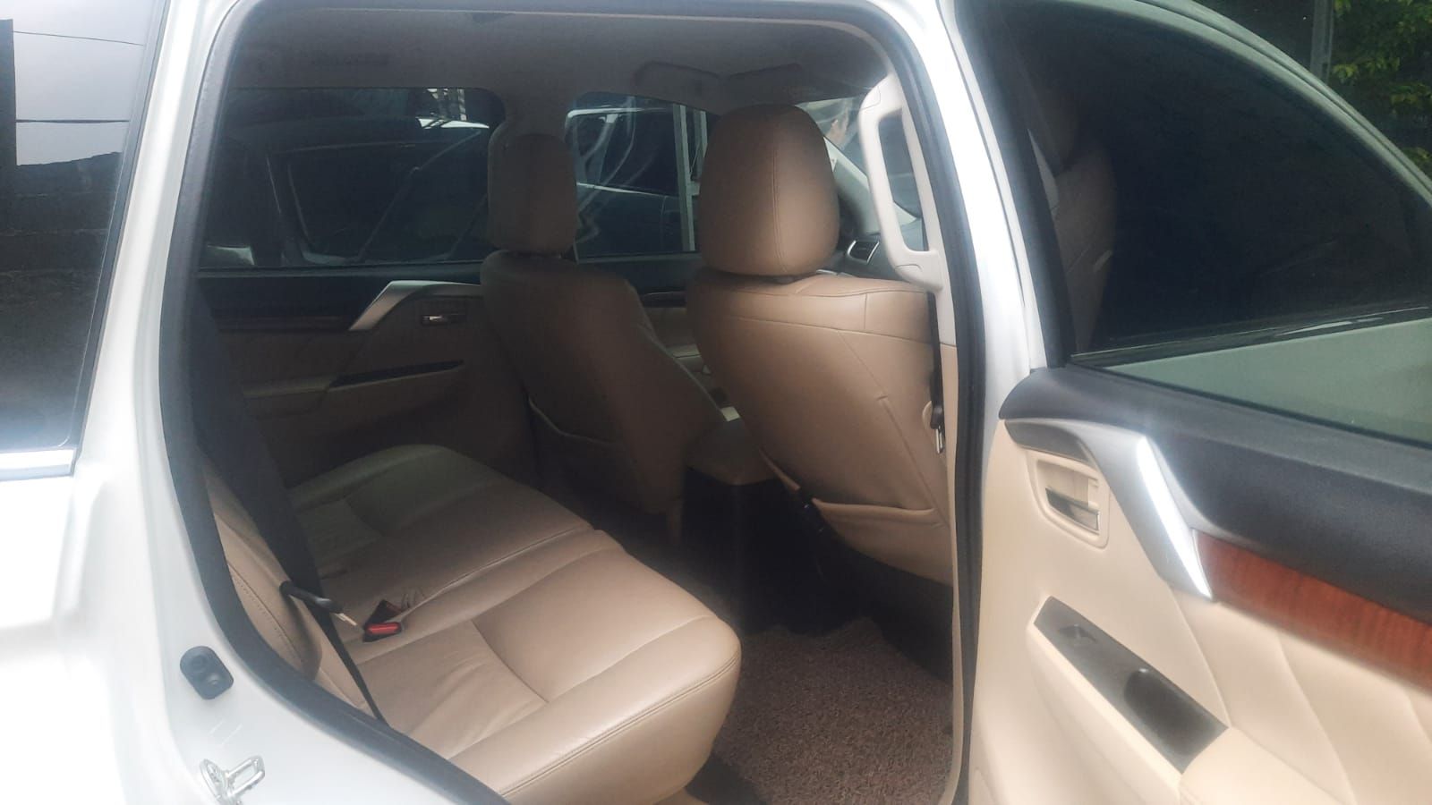 2017 Mitsubishi Pajero Sport  Dakar 4x2 Ultimate 2017 Mitsubishi Pajero Sport  Dakar 4x2 Ultimate