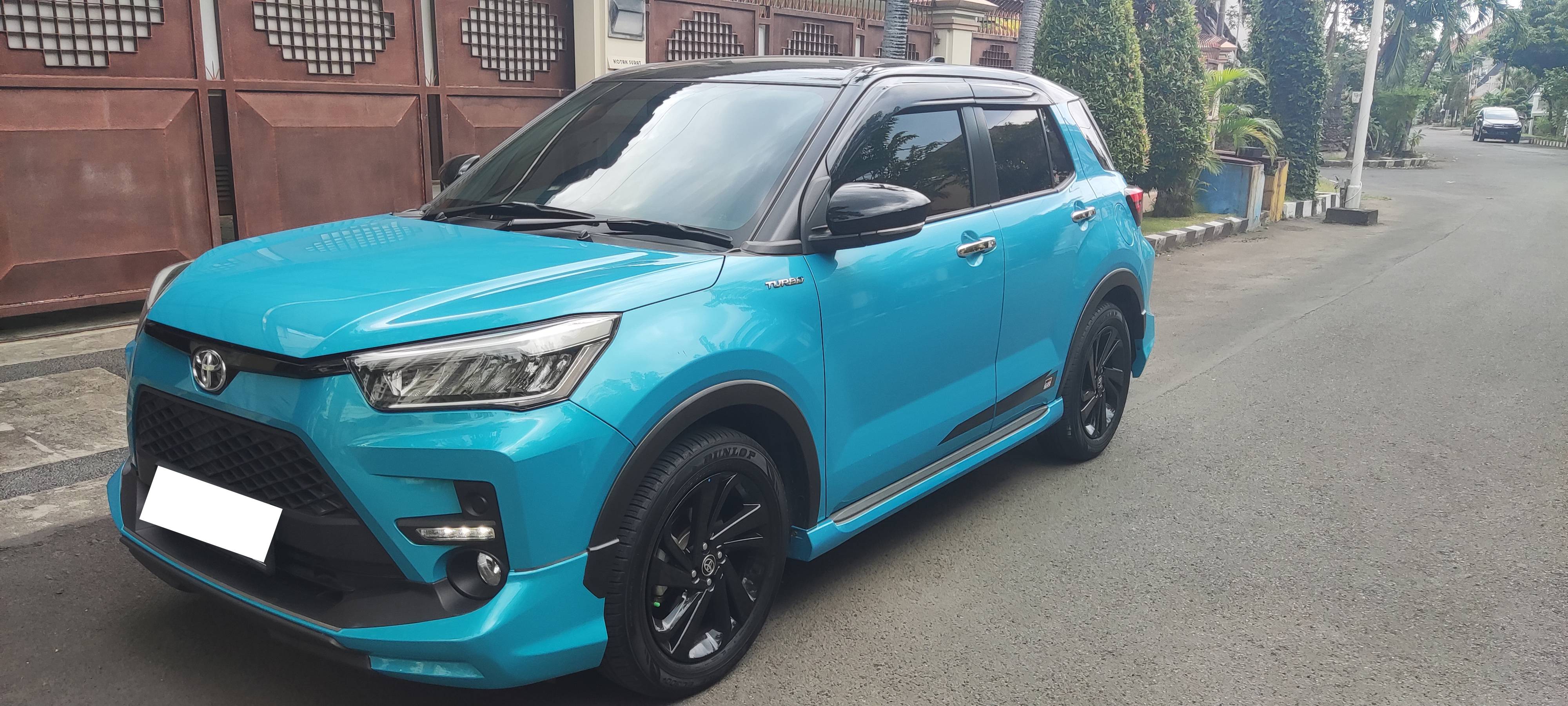 2021 Toyota Raize 1.0T GR CVT TWO TONE 2021 Toyota Raize 1.0T GR CVT TWO TONE