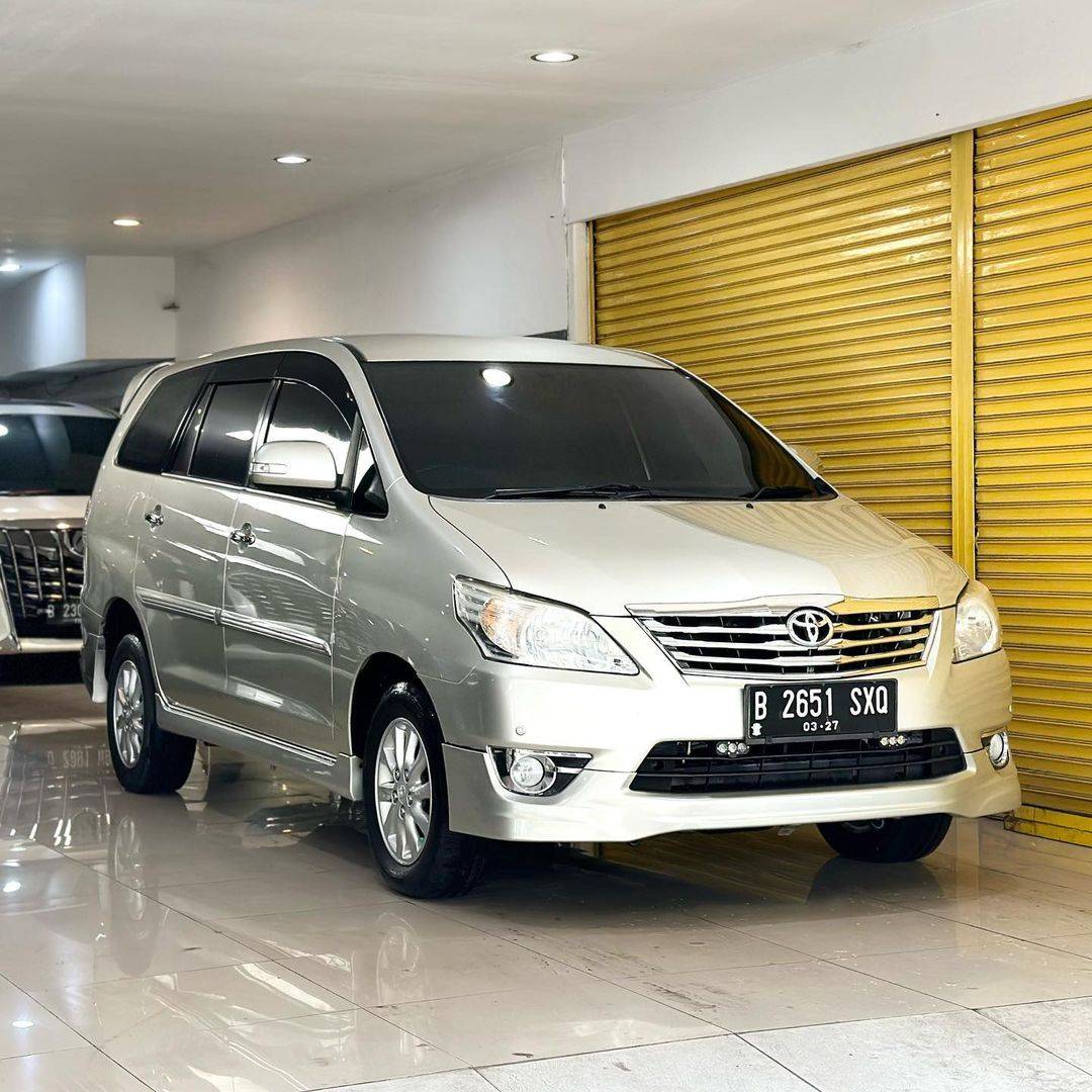 2012 Toyota Kijang Innova 2012 Toyota Kijang Innova