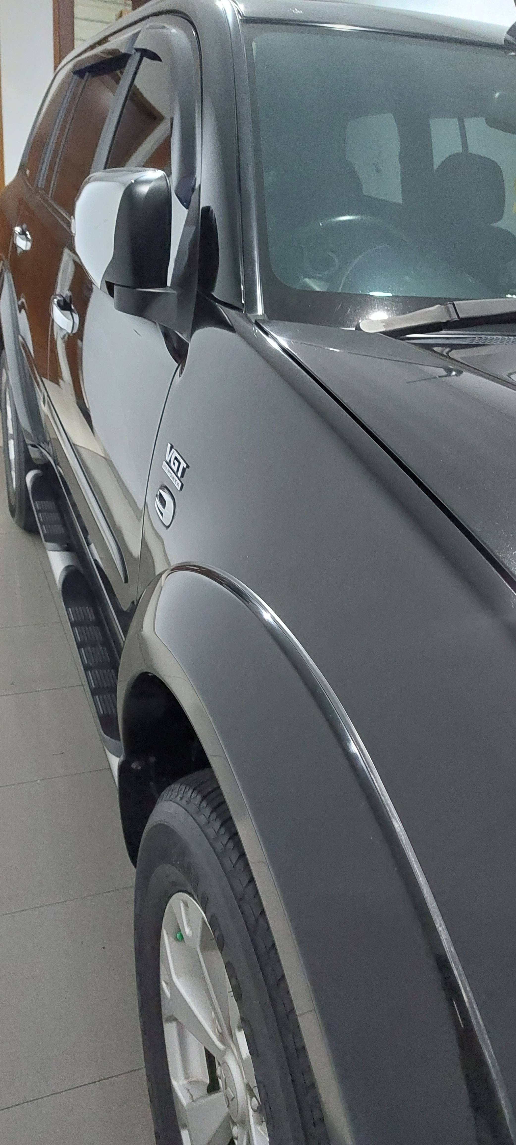 2014 Mitsubishi Pajero Sport Dakar AT 4x2 2014 Mitsubishi Pajero Sport Dakar AT 4x2