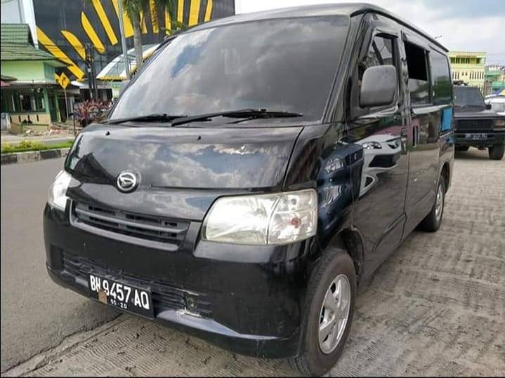 Used 2011 Daihatsu Gran Max MB 1.3L D FF AMBULANCE FH Used 2011 Daihatsu Gran Max MB 1.3L D FF AMBULANCE FH