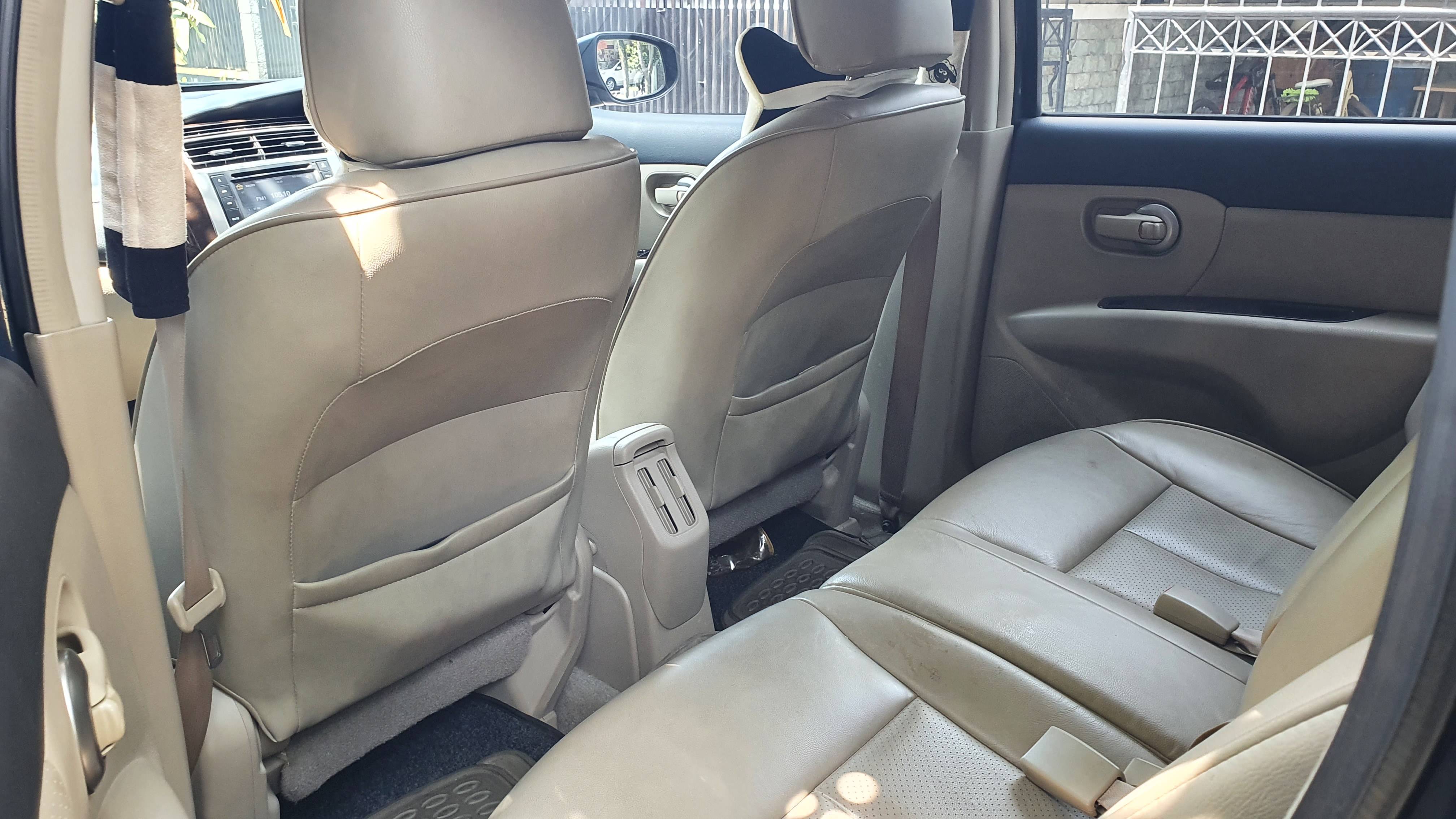 Old 2014 Nissan Grand Livina HWS 1.5 AT HWS 1.5 AT