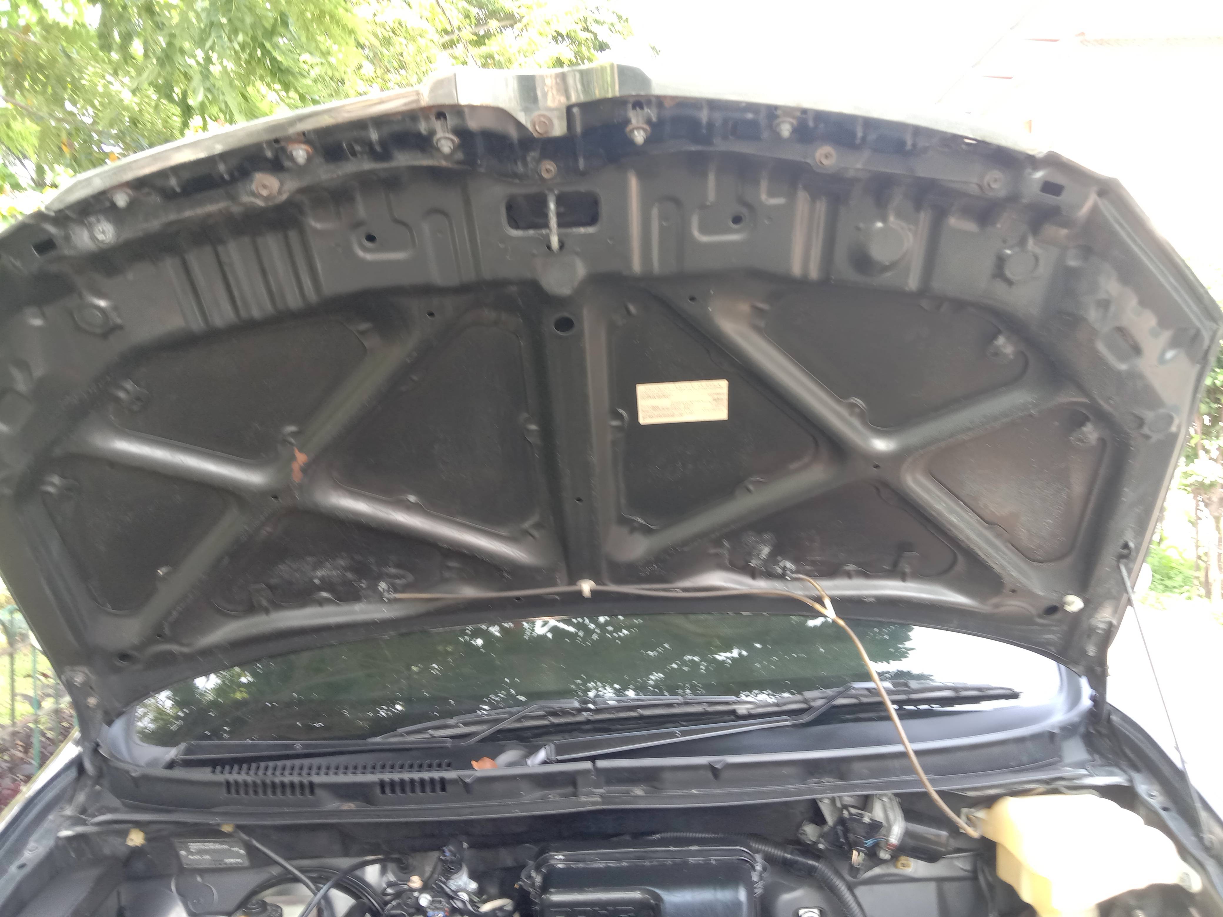 2011 Daihatsu Xenia  R MT DELUXE 2011 Daihatsu Xenia  R MT DELUXE