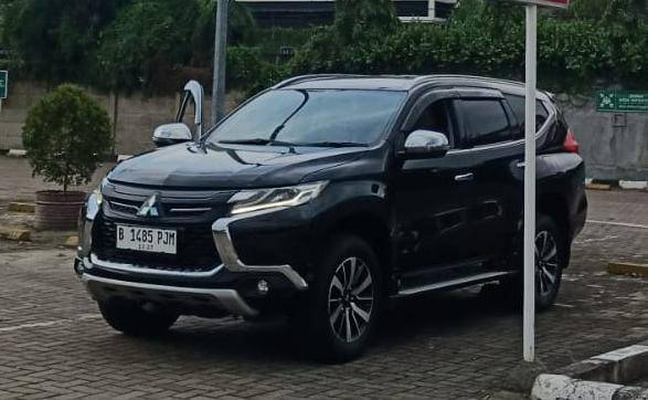 2017 Mitsubishi Pajero Sport Dakar Ultimate AT 4x2 2017 Mitsubishi Pajero Sport Dakar Ultimate AT 4x2