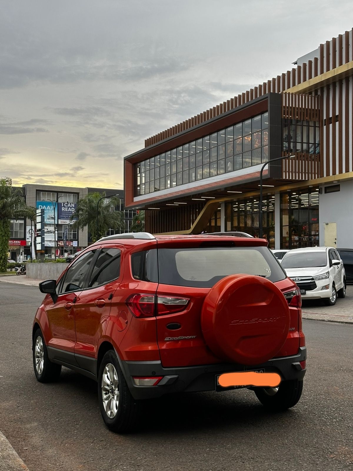 2014 Ford Ecosport Titanium1.5L AT 2014 Ford Ecosport Titanium1.5L AT