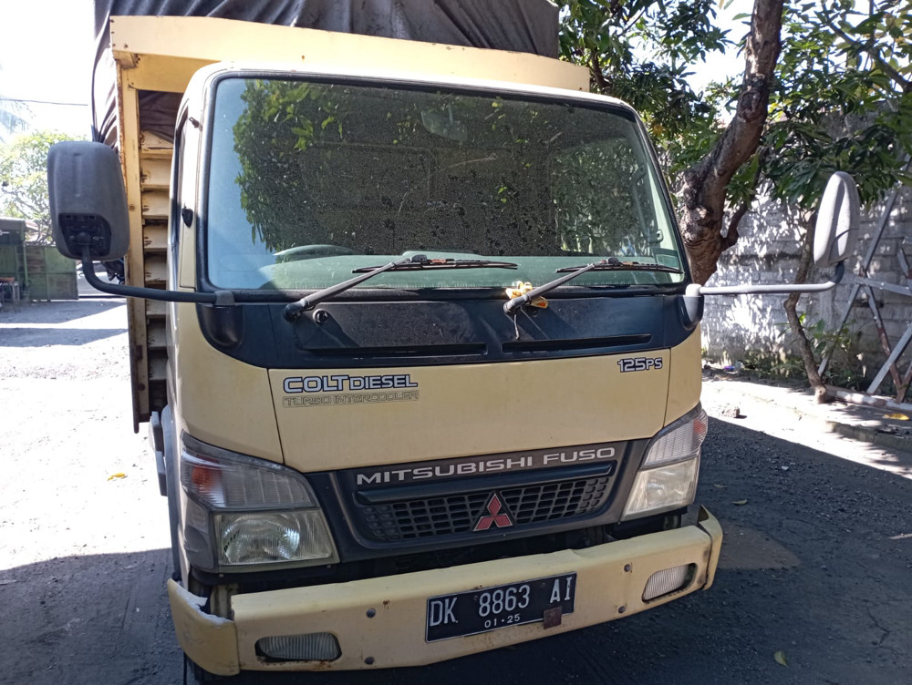 Second Hand 2009 Mitsubishi Colt Second Hand 2009 Mitsubishi Colt