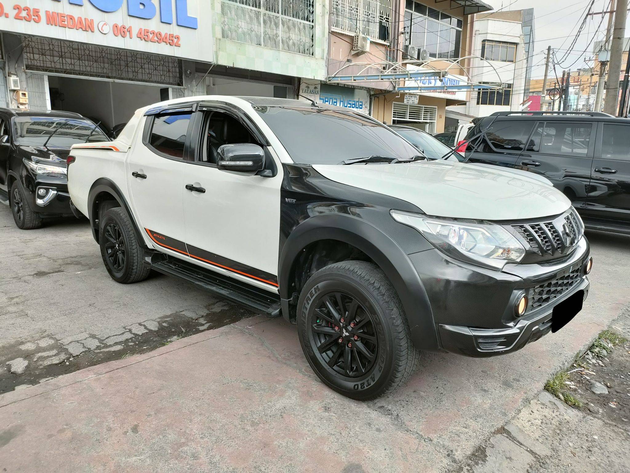 Beli mobil bekas