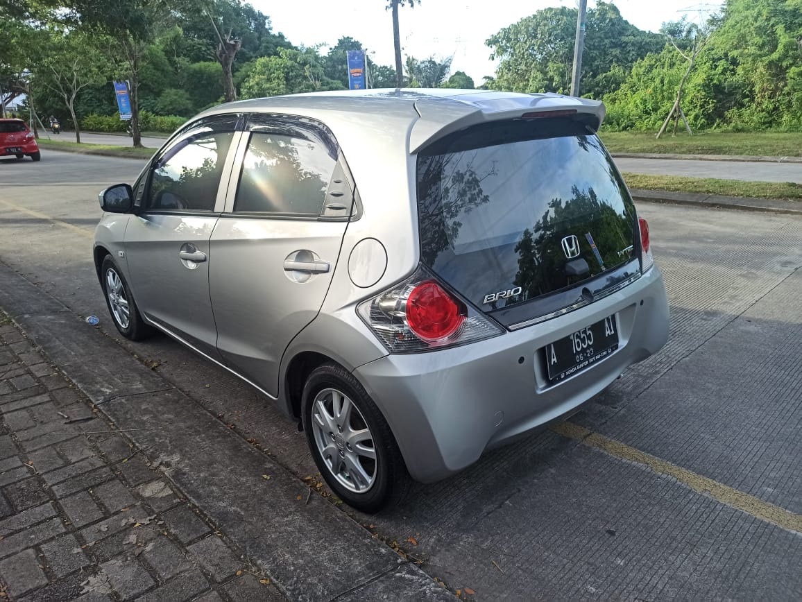 2013 Honda Brio  1.2 E MT 2013 Honda Brio  1.2 E MT