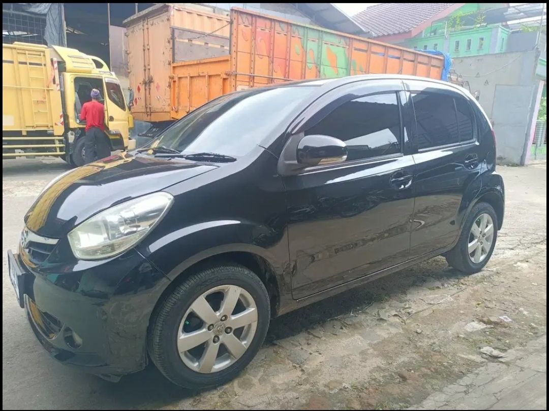 2012 Daihatsu Sirion  M MC SPORT A/T 2012 Daihatsu Sirion  M MC SPORT A/T