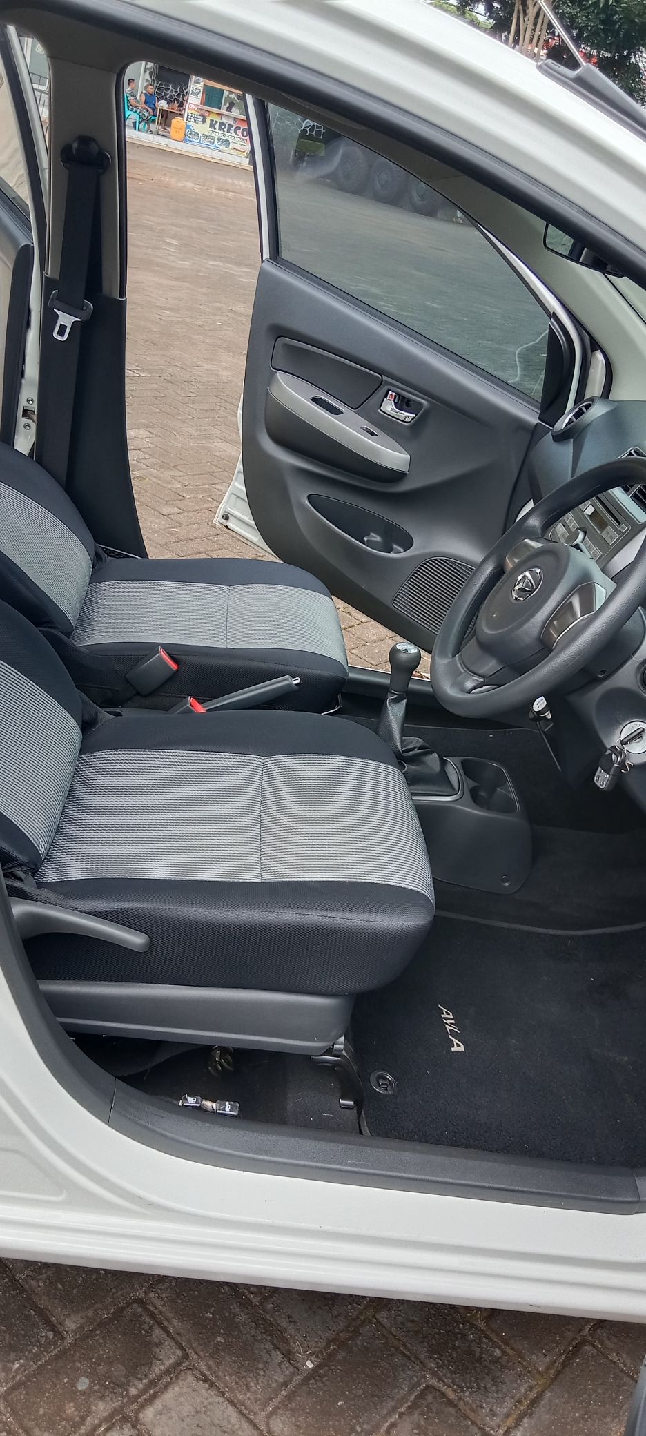 2018 Daihatsu Ayla 1.0L X MT 2018 Daihatsu Ayla 1.0L X MT