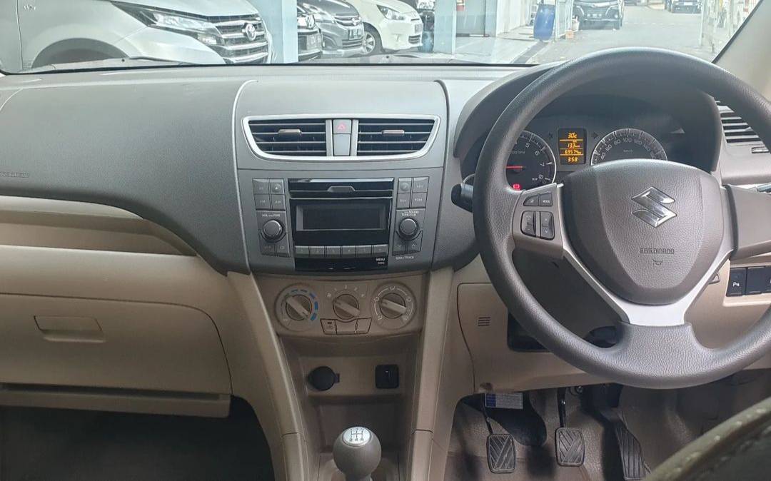 2017 Suzuki Ertiga GX 1.4L MT 2017 Suzuki Ertiga GX 1.4L MT