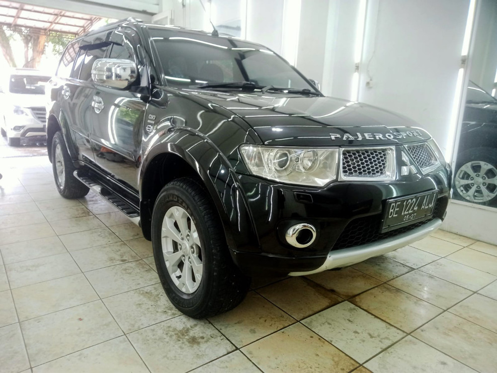 2011 Mitsubishi Pajero Sport  Dakar 4x2 2011 Mitsubishi Pajero Sport  Dakar 4x2