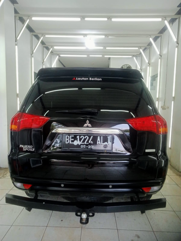 2011 Mitsubishi Pajero Sport  Dakar 4x2 2011 Mitsubishi Pajero Sport  Dakar 4x2