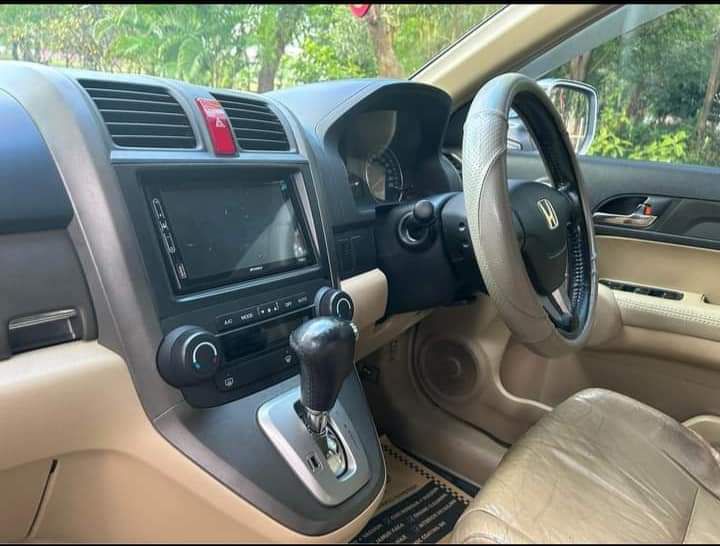 2008 Honda CRV 2.0L 4X2 AT 2008 Honda CRV 2.0L 4X2 AT