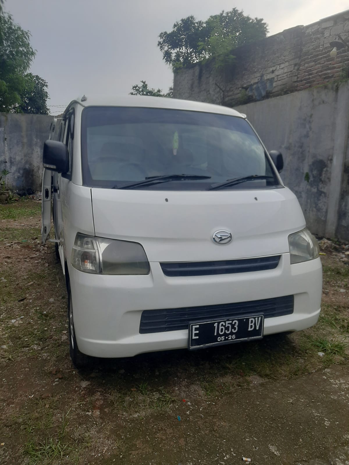 Second Hand 2016 Daihatsu Gran Max MB Minibus 1.3L D Mini Bus MT Second Hand 2016 Daihatsu Gran Max MB Minibus 1.3L D Mini Bus MT