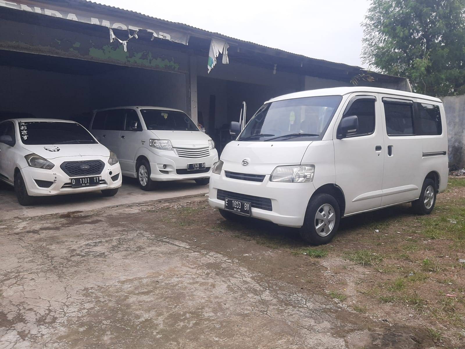 Used 2016 Daihatsu Gran Max MB Minibus 1.3L D Mini Bus MT Minibus 1.3L D Mini Bus MT for sale