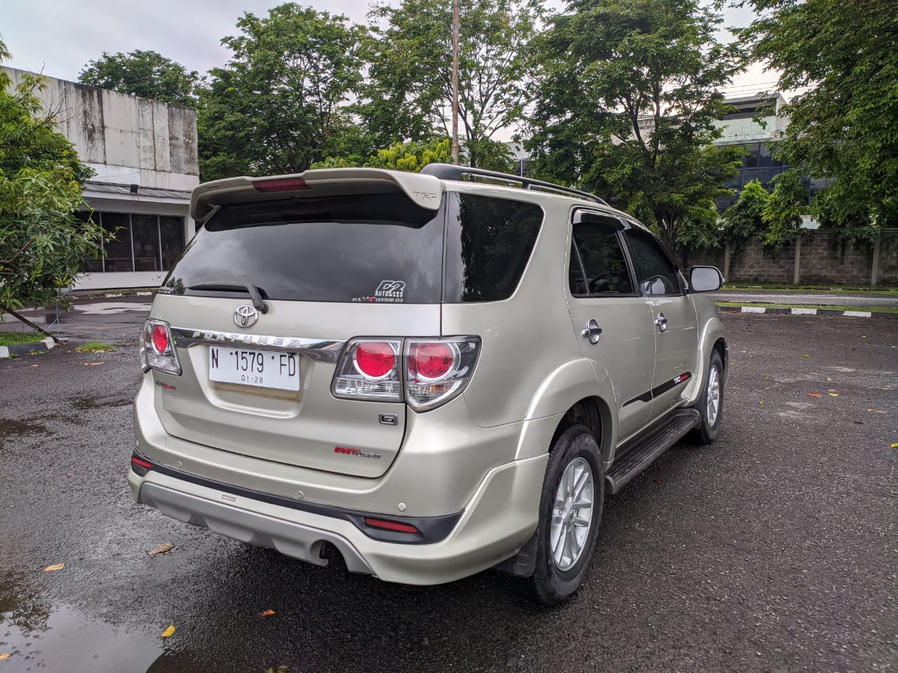 2013 Toyota Fortuner G 2.5L Diesel MT VNTURBO 2013 Toyota Fortuner G 2.5L Diesel MT VNTURBO
