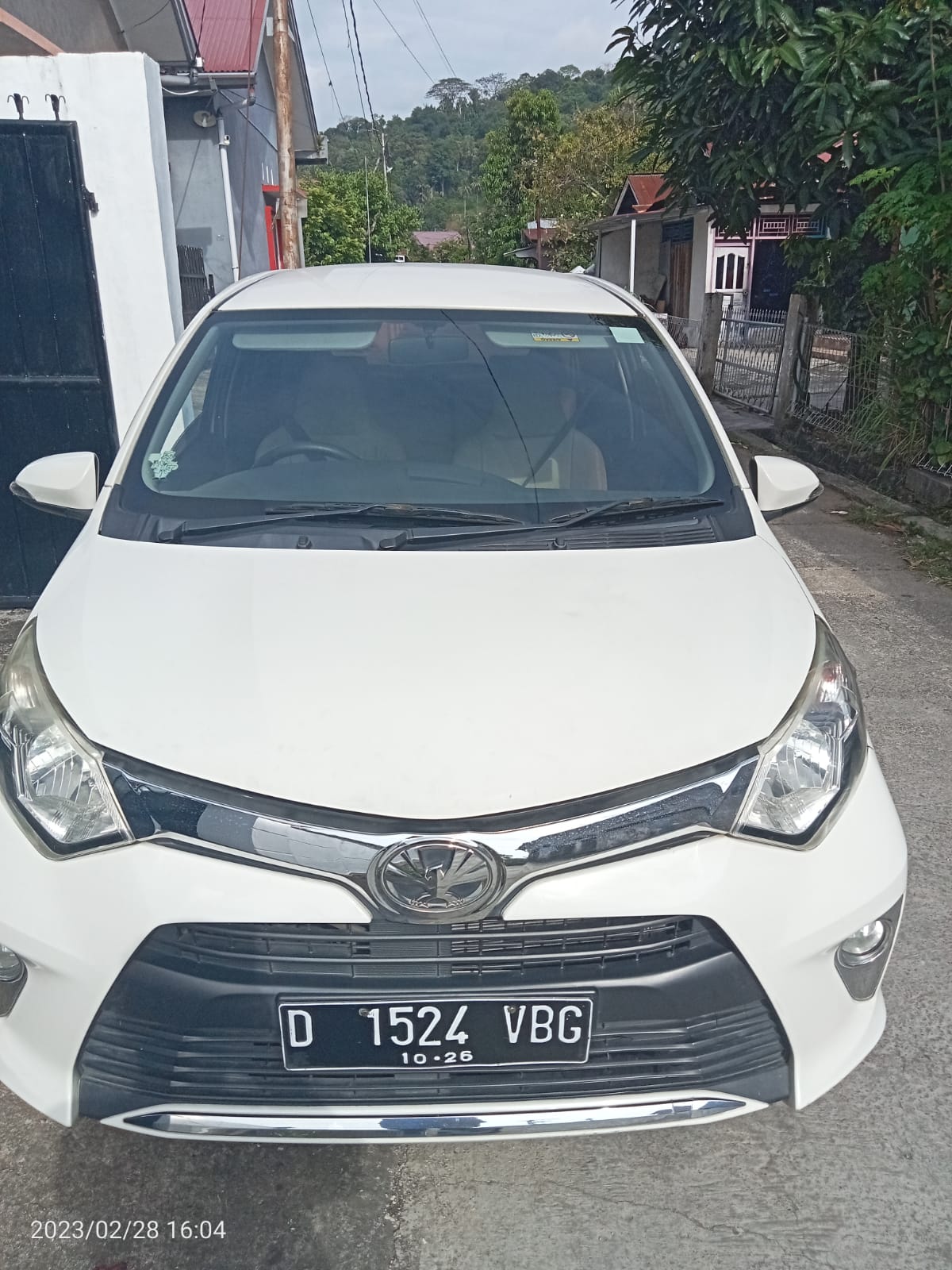 Second Hand 2016 Toyota Calya  G MT Second Hand 2016 Toyota Calya  G MT