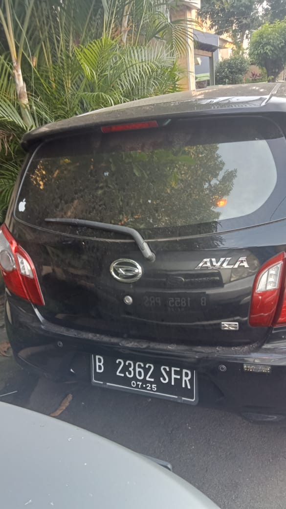 2015 Daihatsu Ayla  2015 Daihatsu Ayla