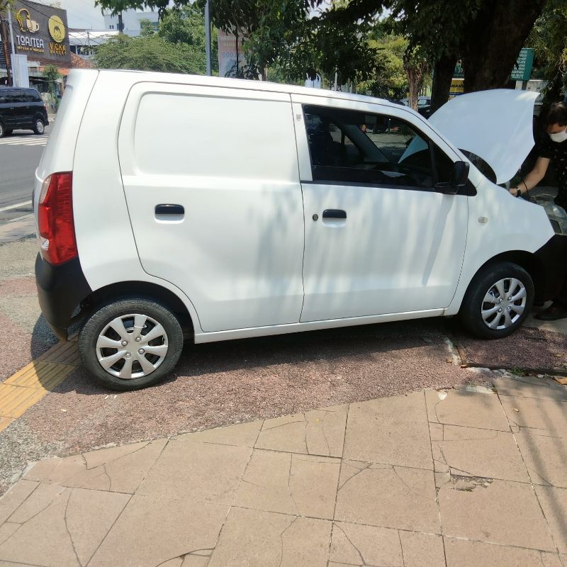 Dapatkan Informasi Harga & Penjual Mobil Bekas Suzuki Karimun Wagon R ...