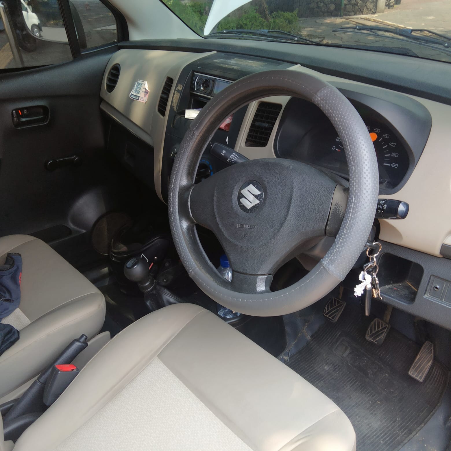 2015 Suzuki Karimun Wagon R WAGON R BLING VAN AIRBAG 2015 Suzuki Karimun Wagon R WAGON R BLING VAN AIRBAG