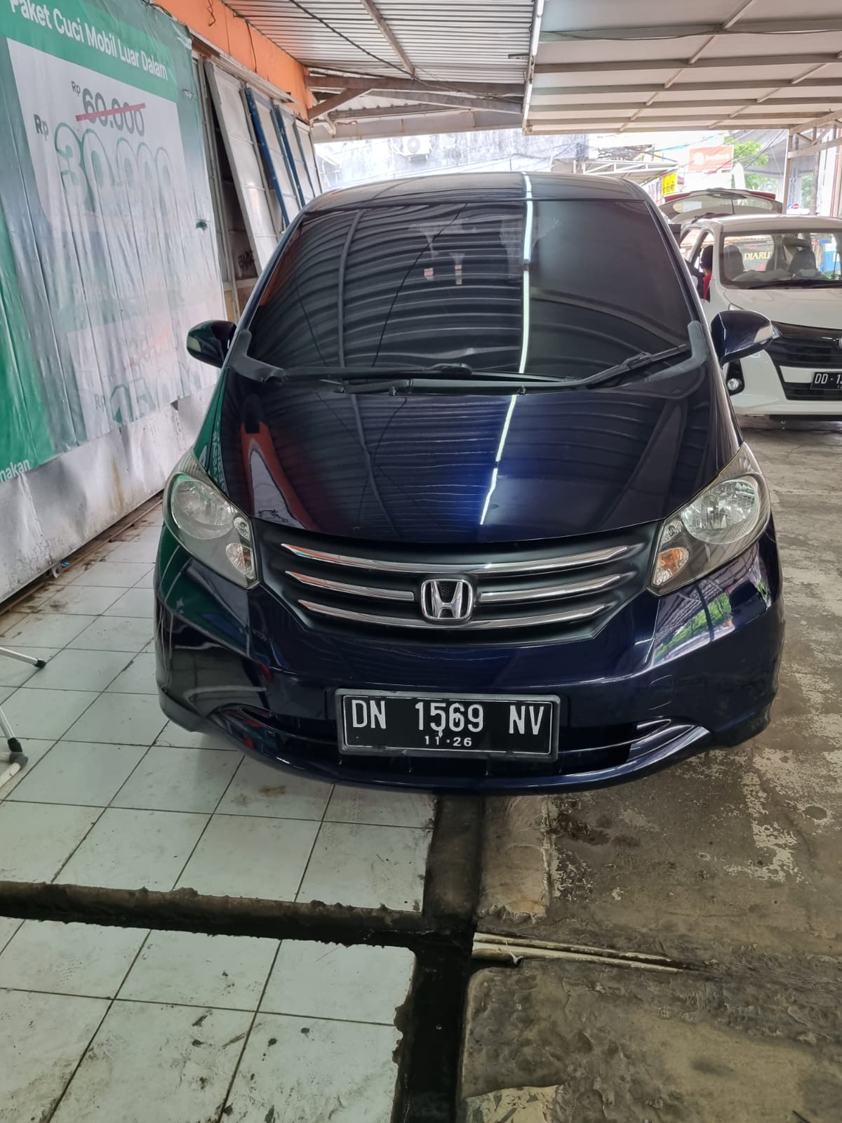 2011 Honda Freed  EA/T 2011 Honda Freed  EA/T