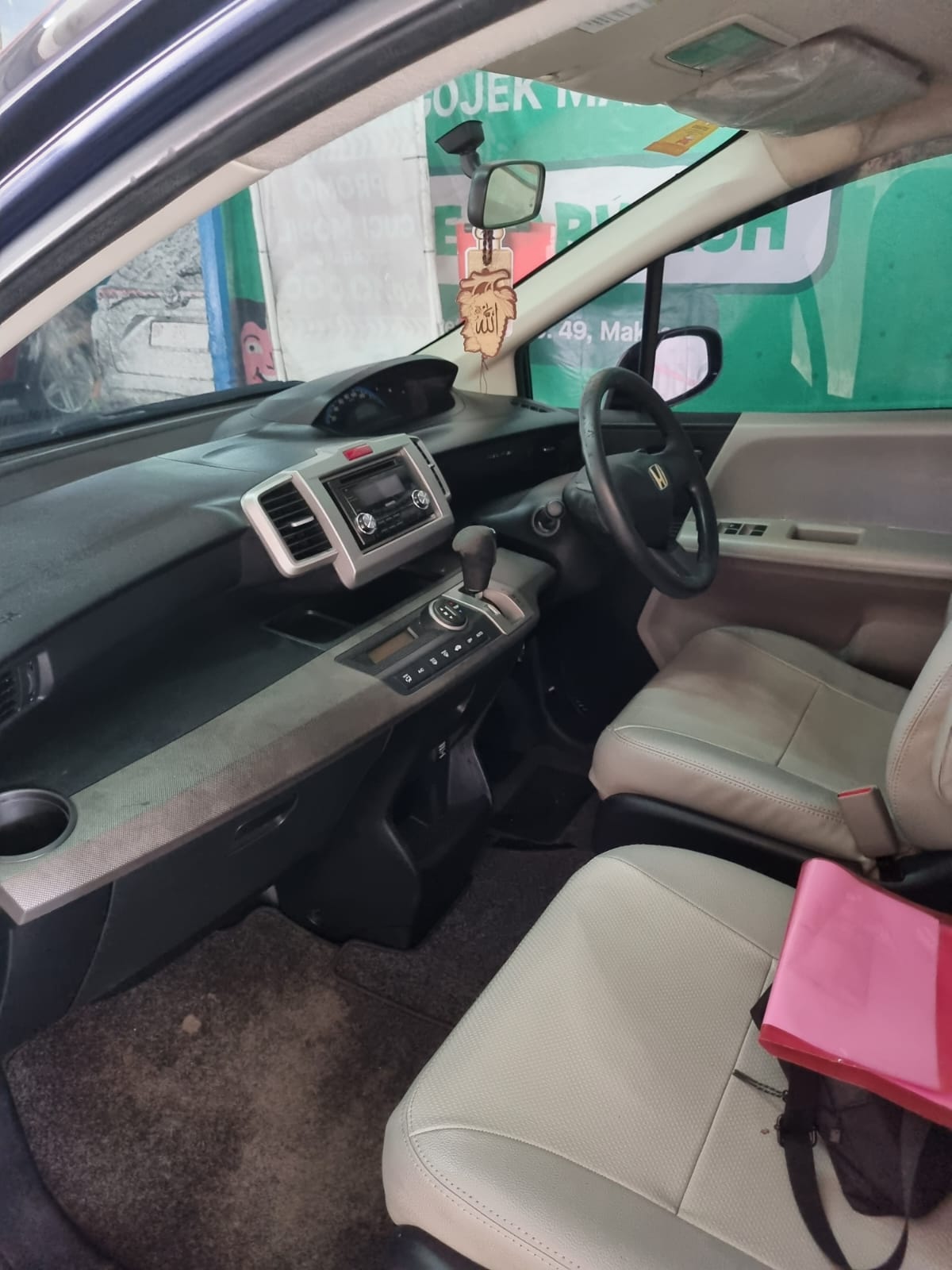 2011 Honda Freed  EA/T 2011 Honda Freed  EA/T