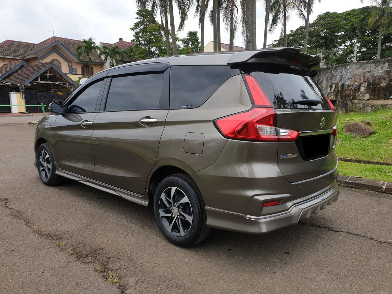 2019 Suzuki Ertiga Sport FF AT 2019 Suzuki Ertiga Sport FF AT