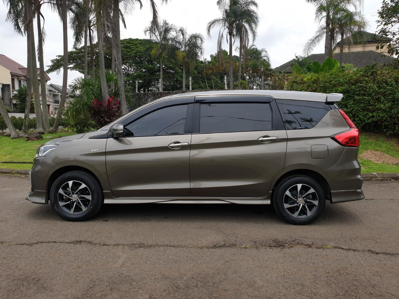 2019 Suzuki Ertiga Sport FF AT 2019 Suzuki Ertiga Sport FF AT