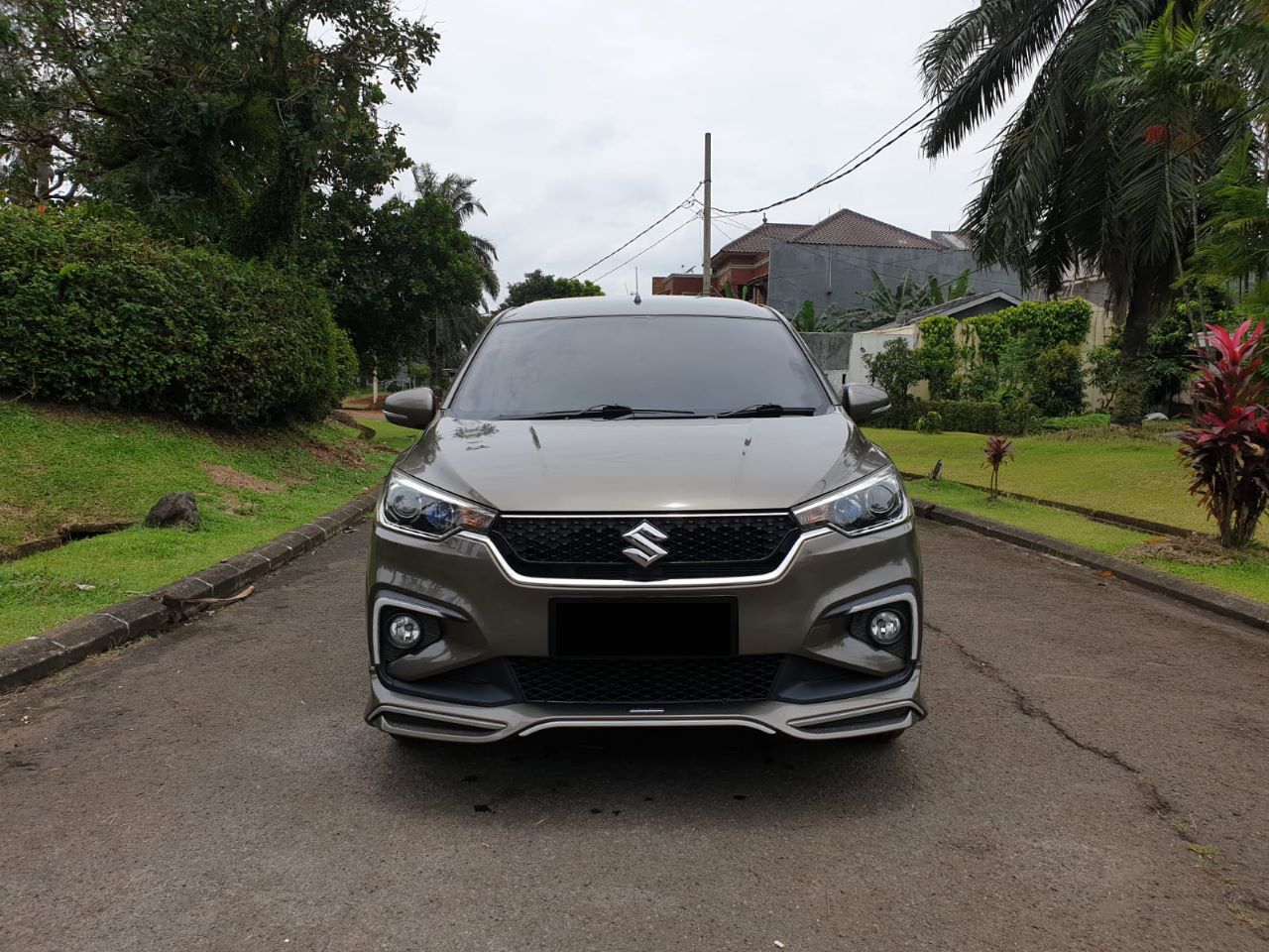 2019 Suzuki Ertiga Sport FF AT 2019 Suzuki Ertiga Sport FF AT
