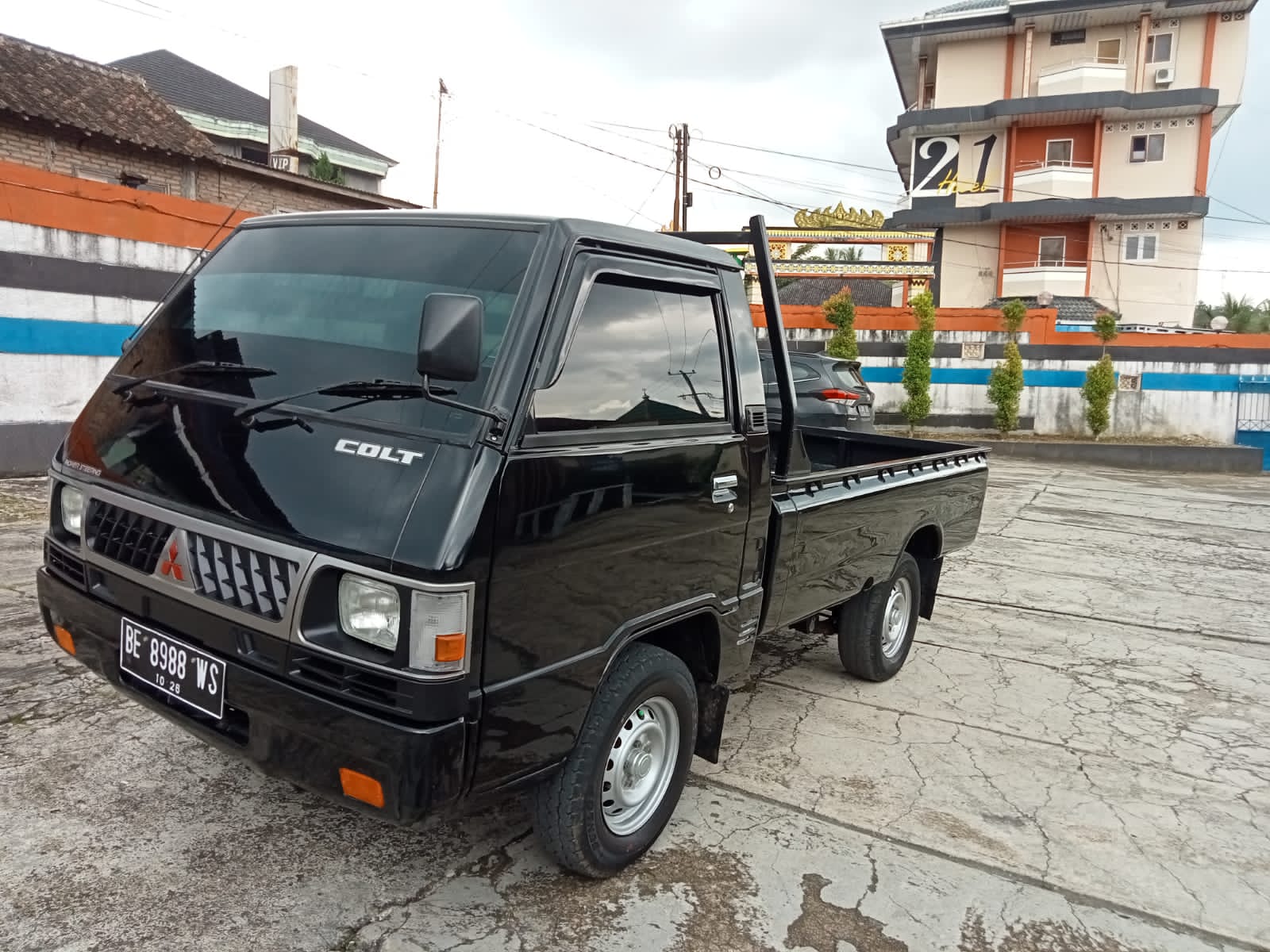 2023 Mitsubishi Colt L300 2023 Mitsubishi Colt L300