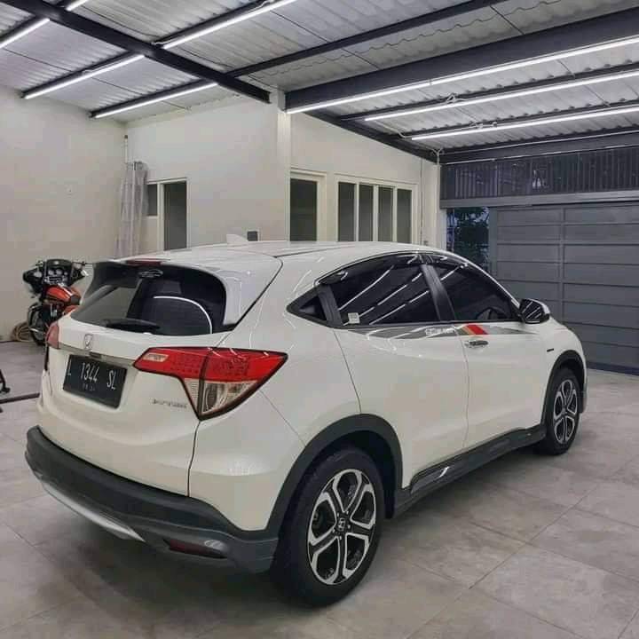 2018 Honda HRV 1.5L SE CVT 2018 Honda HRV 1.5L SE CVT