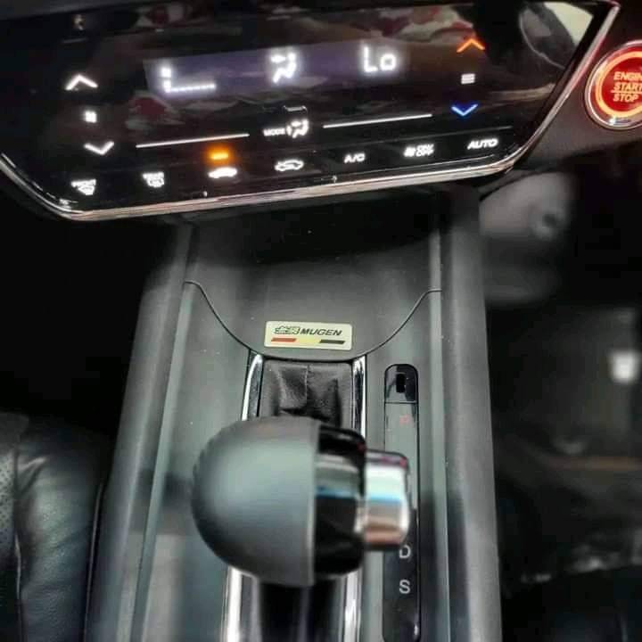 2018 Honda HRV 1.5L SE CVT 2018 Honda HRV 1.5L SE CVT