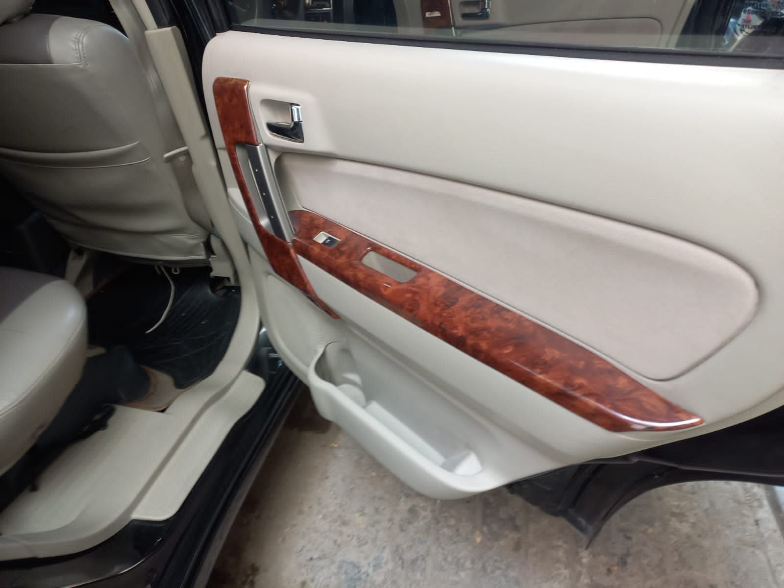 2012 Toyota Rush S 1.5L MT 2012 Toyota Rush S 1.5L MT