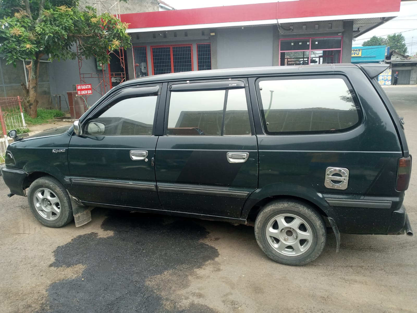 2004 Toyota Kijang  1.8 EFI LSX MT MC 2004 Toyota Kijang  1.8 EFI LSX MT MC