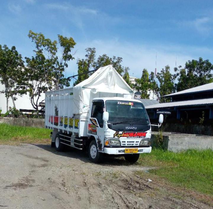 2012 Isuzu Traga 2012 Isuzu Traga