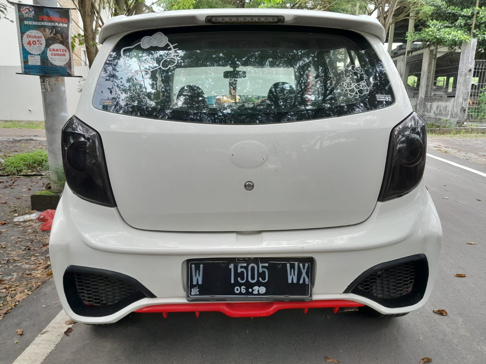 2016 Daihatsu Ayla  1.0 X MT 2016 Daihatsu Ayla  1.0 X MT