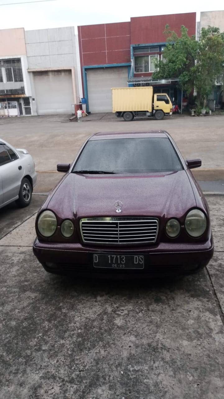 2006 Mercedes Benz E-Class 2006 Mercedes Benz E-Class