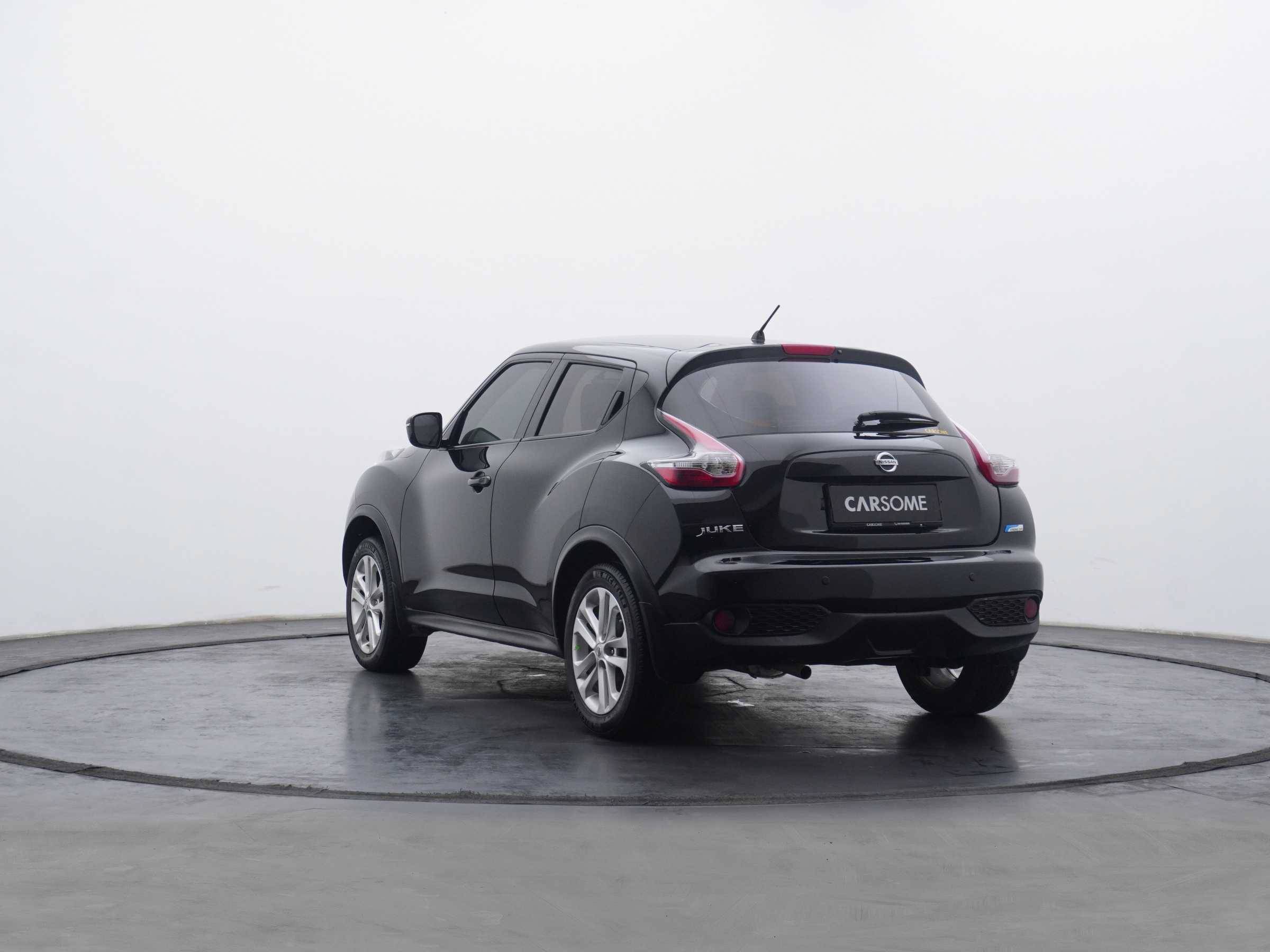 2016 Nissan Juke  RX AT 2016 Nissan Juke  RX AT