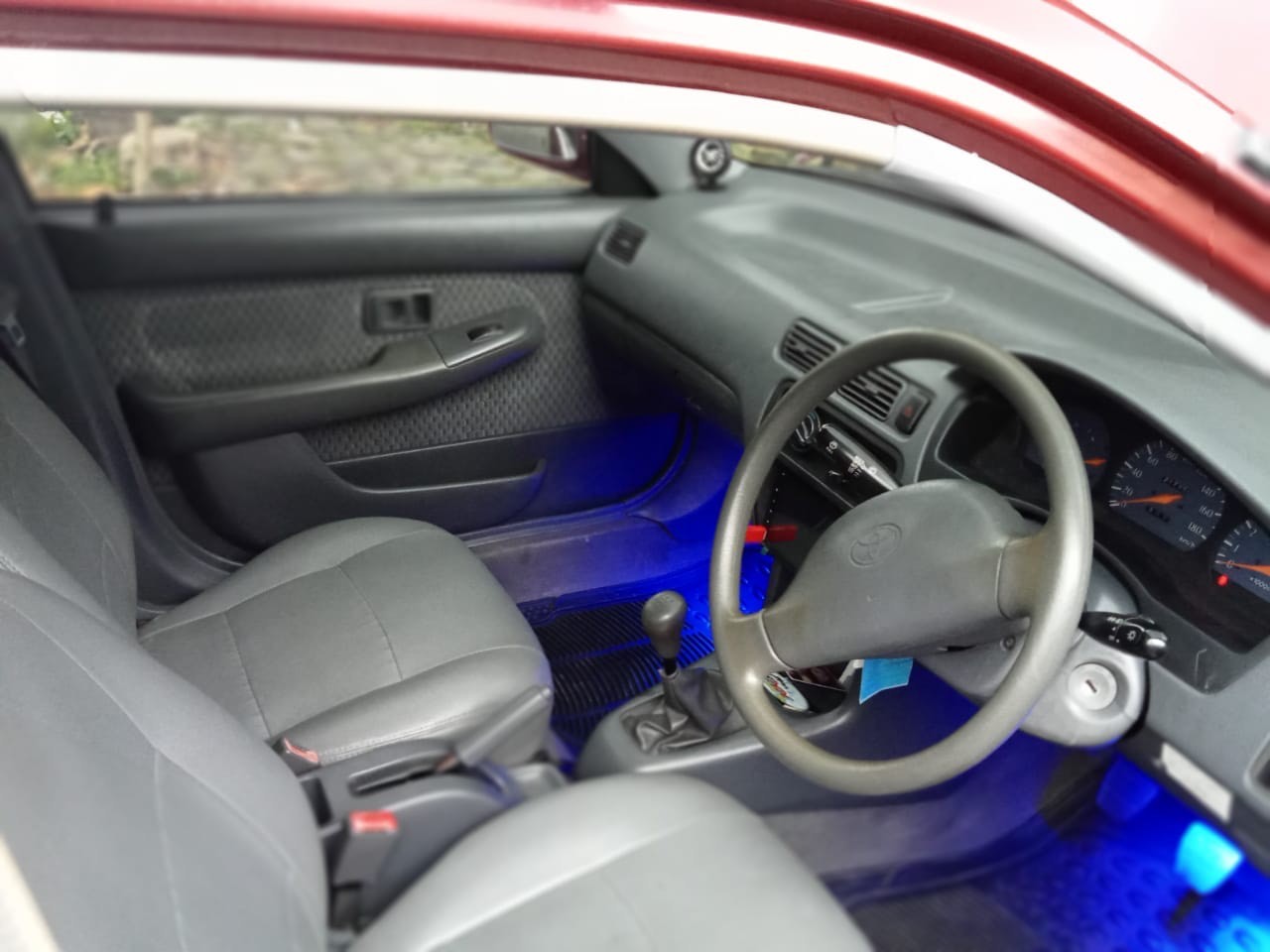 2002 Toyota Soluna 1.5 GLI MT 2002 Toyota Soluna 1.5 GLI MT