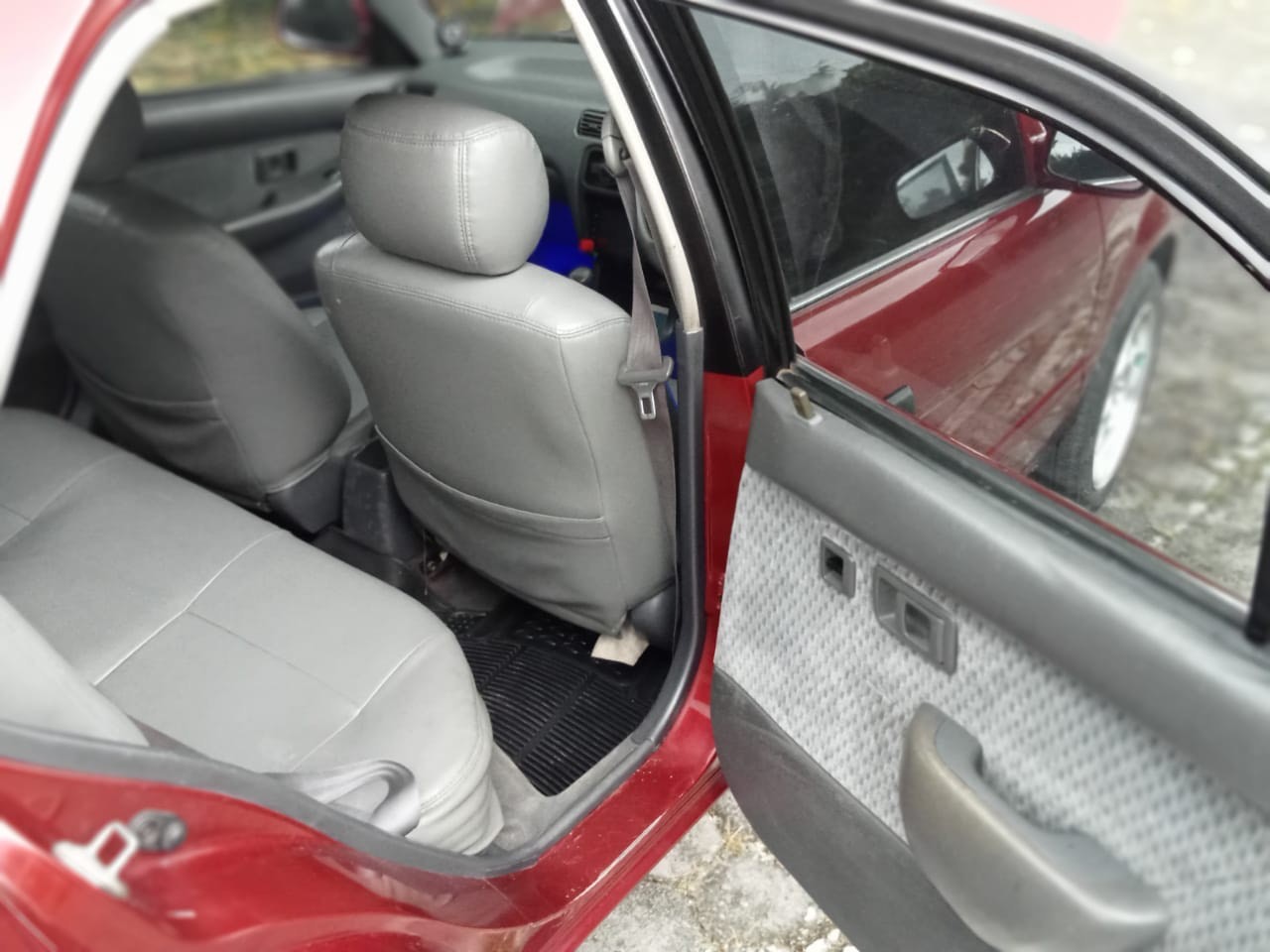 2002 Toyota Soluna 1.5 GLI MT 2002 Toyota Soluna 1.5 GLI MT